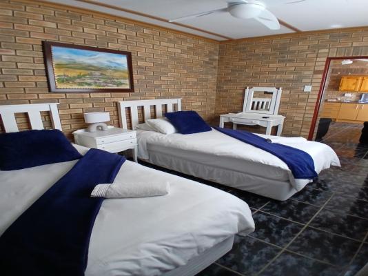 SunRose Guesthouse Group - 246014