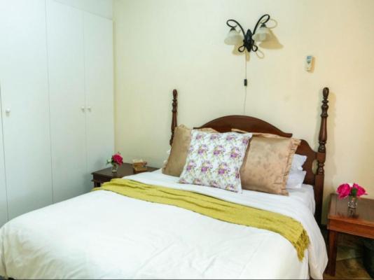 Hoopoe Haven Guest House - 246180