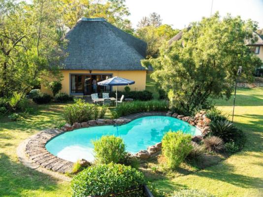 Hoopoe Haven Guest House - 246186