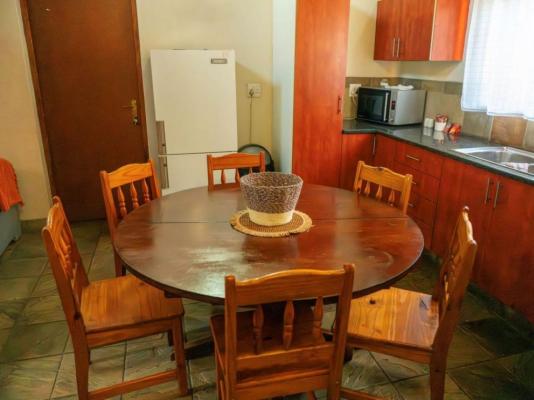 Hoopoe Haven Guest House - 246198