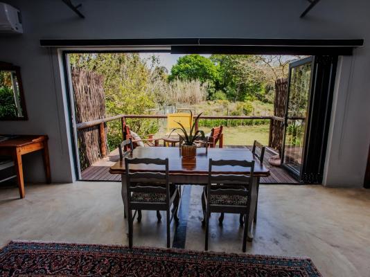 Aan de Oever Guest House - 246448