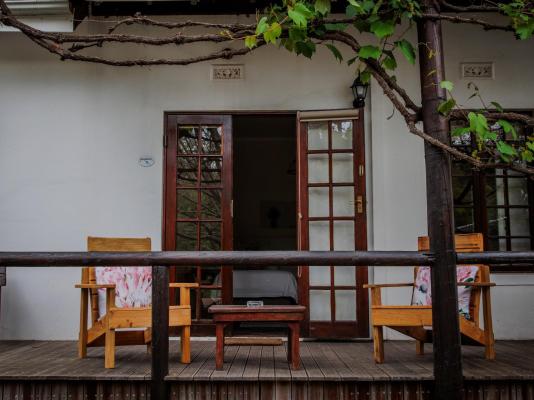 Aan de Oever Guest House - 246503