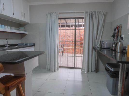 Uitspan No 5 - 246561