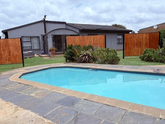 38 Stay Self-Catering - 246600