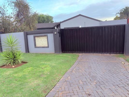 38 Stay Self-Catering - 246604