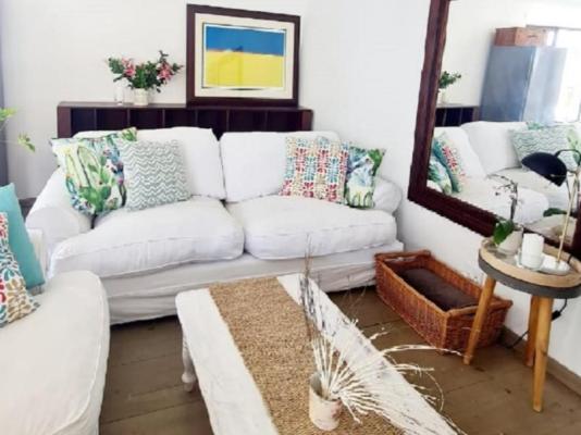 Tradewinds Guest House - 246629