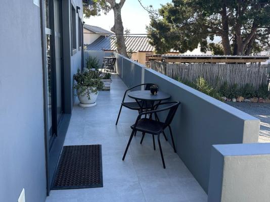 Modern Apartments Downtown - 246687