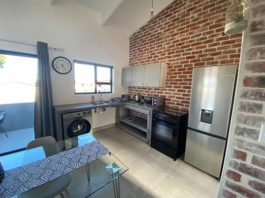 Modern Apartments Downtown - 246692