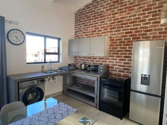 Modern Apartments Downtown - 246696