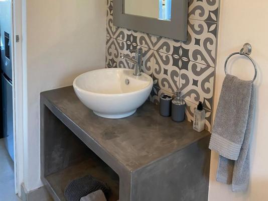 Modern Apartments Downtown - 246697