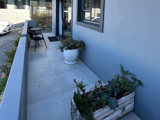 Modern Apartments Downtown - 246699