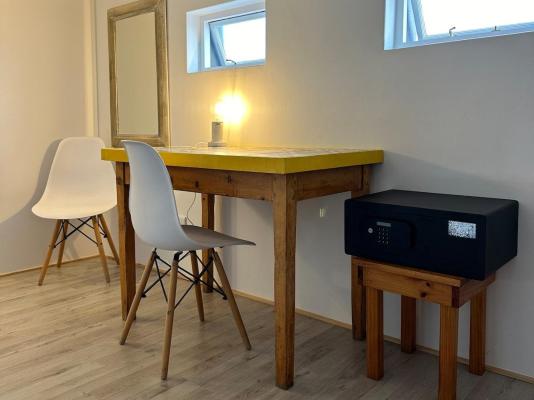 Modern Apartments Downtown - 246702