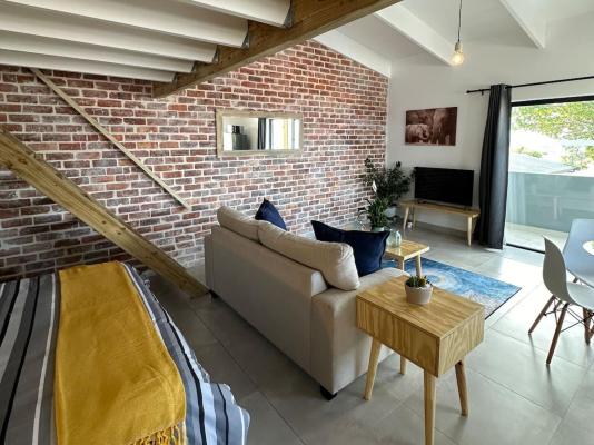 Modern Apartments Downtown - 246707