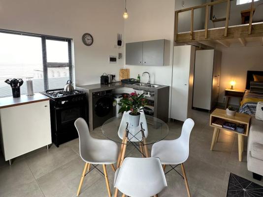 Modern Apartments Downtown - 246711