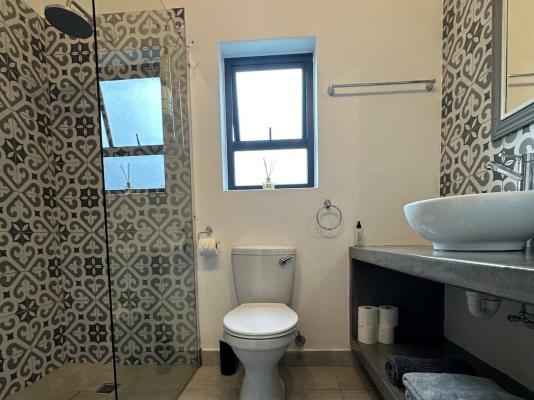 Modern Apartments Downtown - 246721