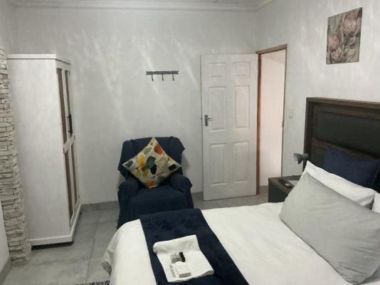 7 on Crossley - 246754