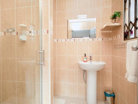 Mkhwani Guest House - 246790