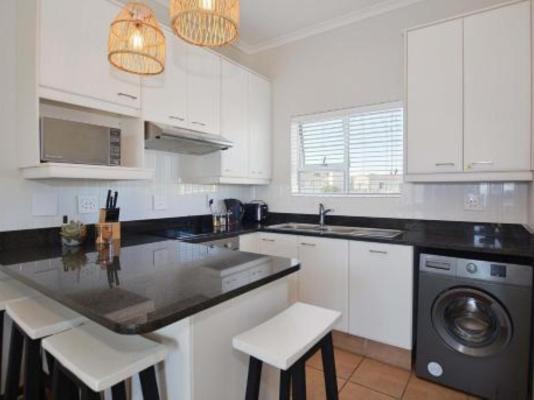 Big Bay Beach Club 220 - 246973