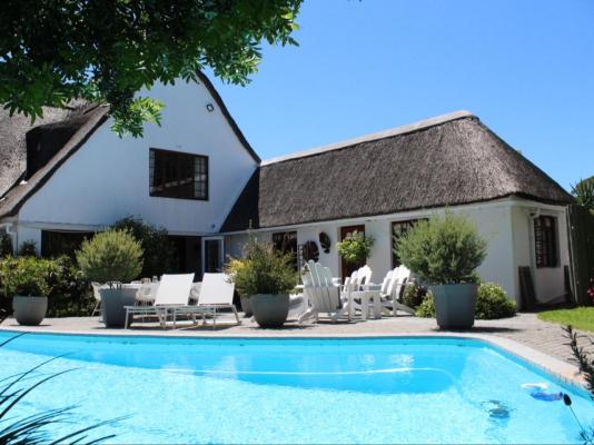 Cosy Corner Guest House - 246979