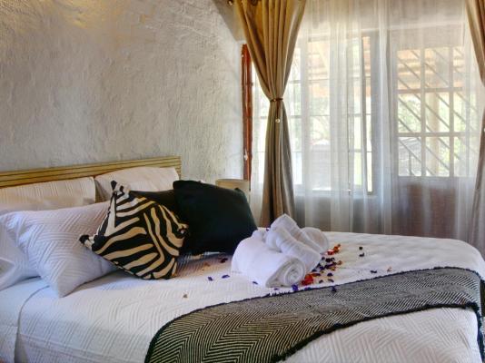 Emathulini Holiday Home - 247114