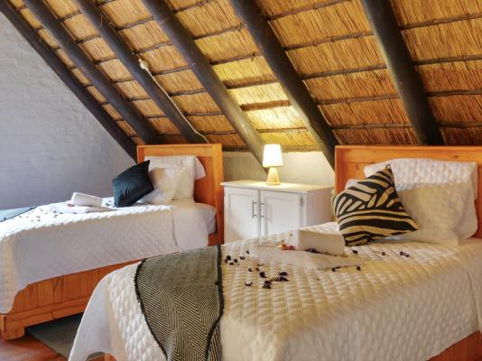 Emathulini Holiday Home - 247119