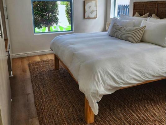 White Wicker House - 247280