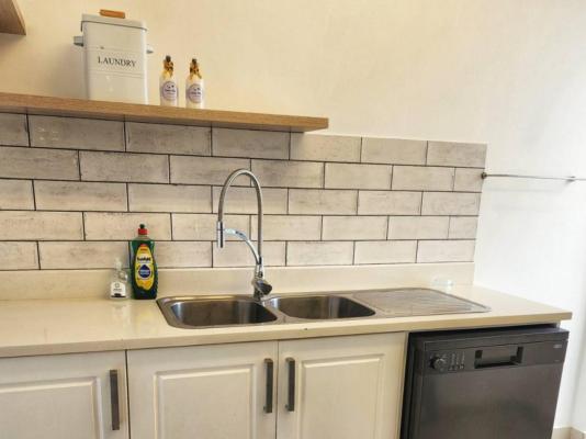 White Wicker House - 247291