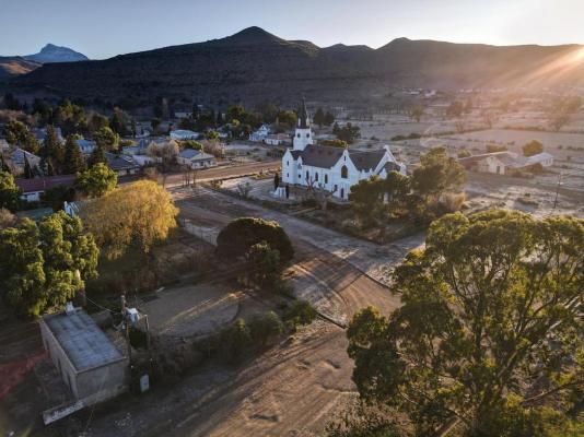 Country Cottages - 247295