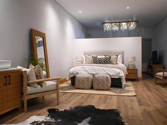 Waterwoods Equestrian Venue and Cottages - 247351