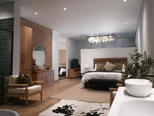 Waterwoods Equestrian Venue and Cottages - 247387