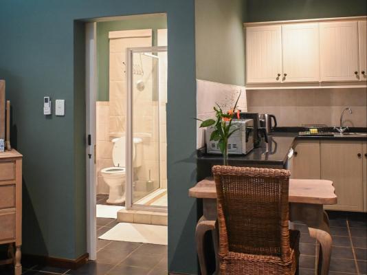 Waterwoods Equestrian Venue and Cottages - 247397