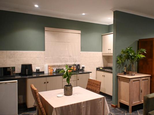 Waterwoods Equestrian Venue and Cottages - 247401