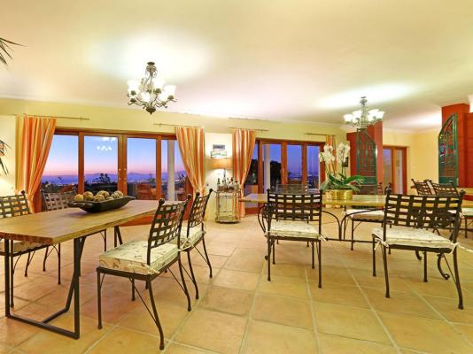 Apricot Gardens Boutique Guesthouse - 247446