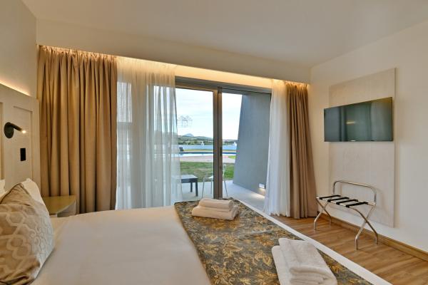 Val du Charron Wine and Leisure Estate Guesthouse - 247529