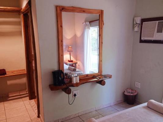 Leopard Walk Lodge - 247756