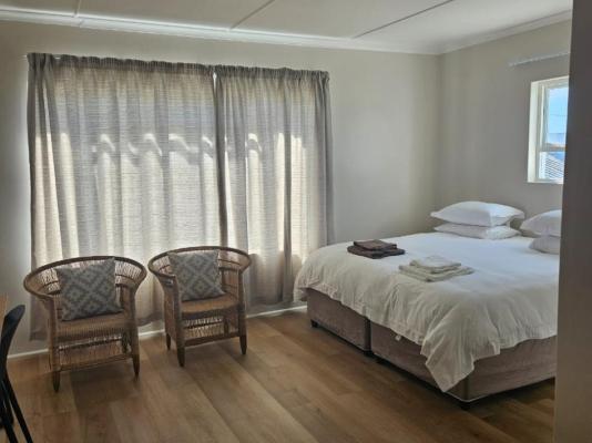 West Coast Beachfront - 247916