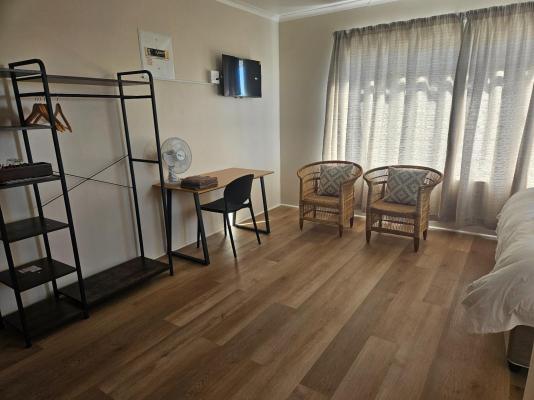 West Coast Beachfront - 247917