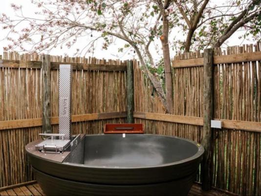 Swartvlei Guest Farm - 248000