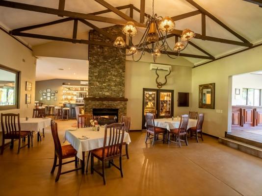 Hamiltons Lodge & Restaurant - 248026