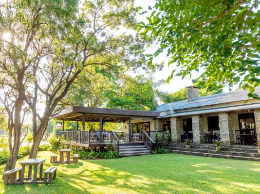 Hamiltons Lodge & Restaurant - 248035