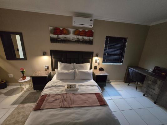 La - Majestic Guest Lodge - 248167