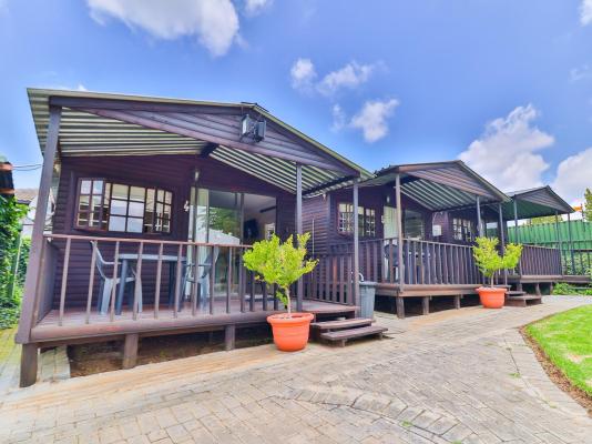 Die Hoek Guesthouse - 248480