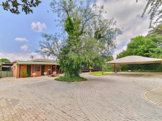 Die Hoek Guesthouse - 248485