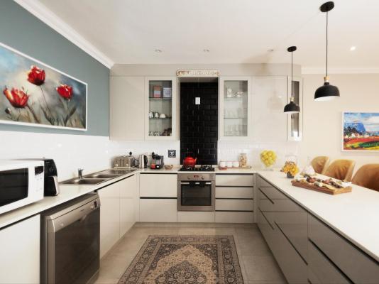 Waves & Whales - 248907