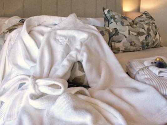 Waves & Whales - 248911