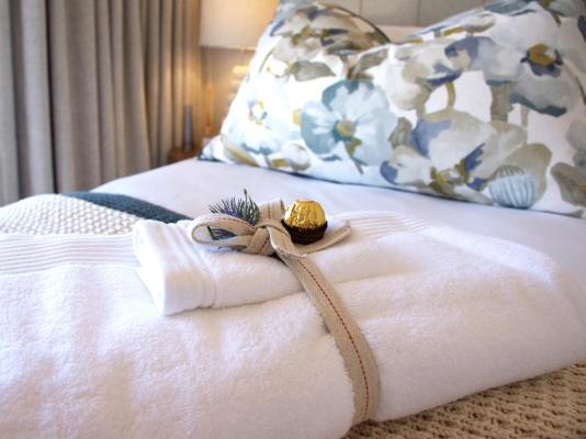 Waves & Whales - 248933