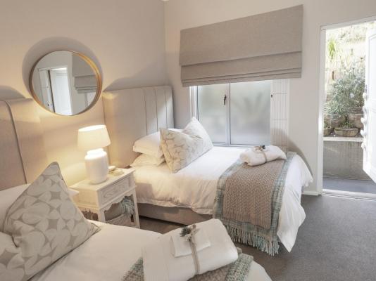 Waves & Whales - 248934