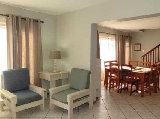 Room image 4