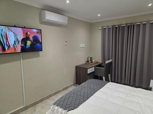 The Sea Breeze Guest House - 249095