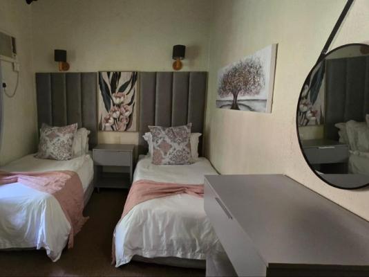 Bush Xplorers - 249195